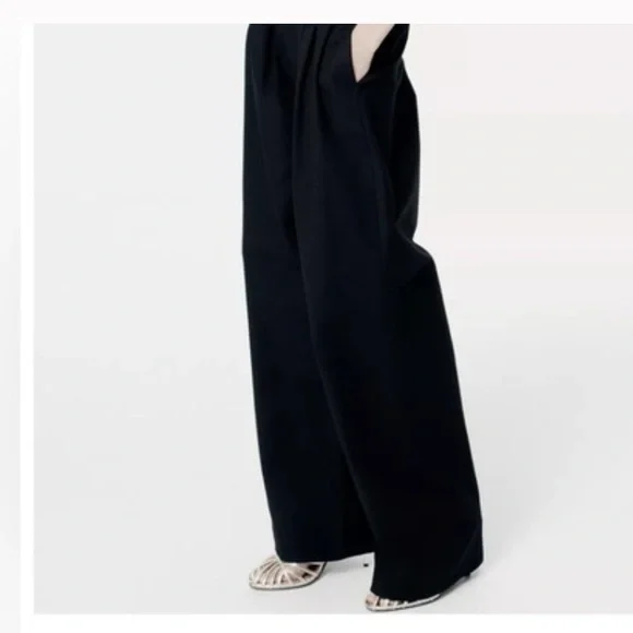 Zara ZW COLLECTION Women's Black Wide-Leg Pants - Picture 4 of 7